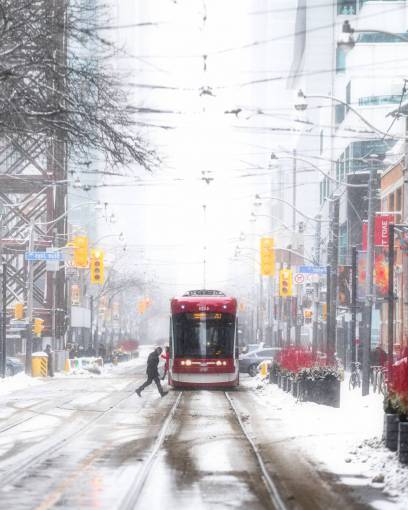 invierno tráfico invierno ciudad vida transporte toronto;trolebús nieve al aire libre