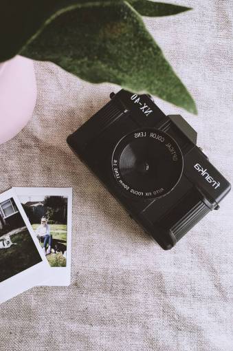 vintage  camera  dslr  franka  polaroid  photo  photographer