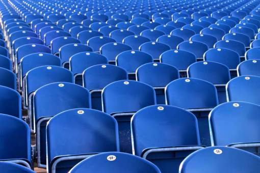 deportes azul;gradas en una fila asiento deportivo azul silla vacía