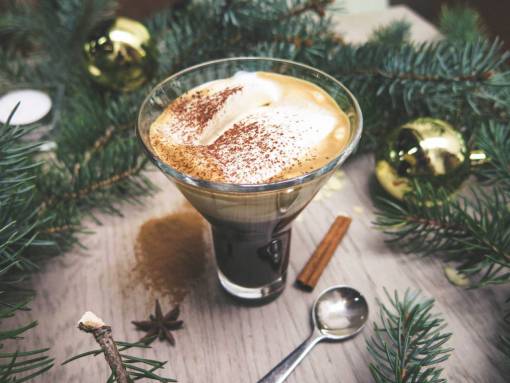 spoon-with-coffee christmas  tree  spoon  pine nut  glass  powder  coffee