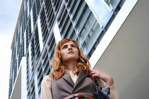 corporativo edificio corporativo mujer de negocios gente niña oficina