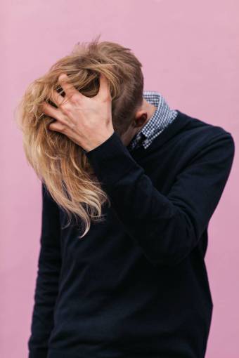 sweater guy  man  male  fashion  style  head  bow