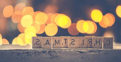 letras letras scrabble navidad bokeh bayas mesa nieve