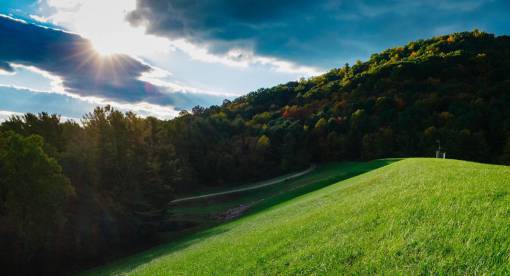 caminata naturaleza paisaje montaña verde hierba bosques bosque