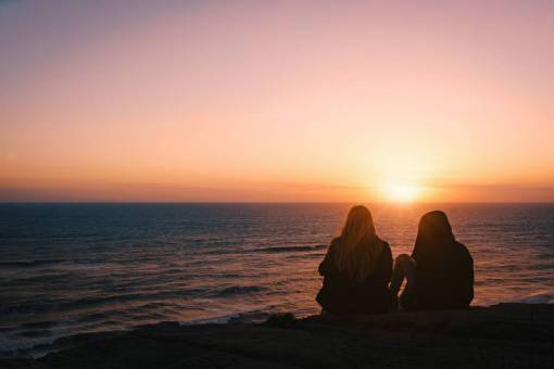 puesta del sol océano puesta de sol amigos agua mar luz del sol cielo
