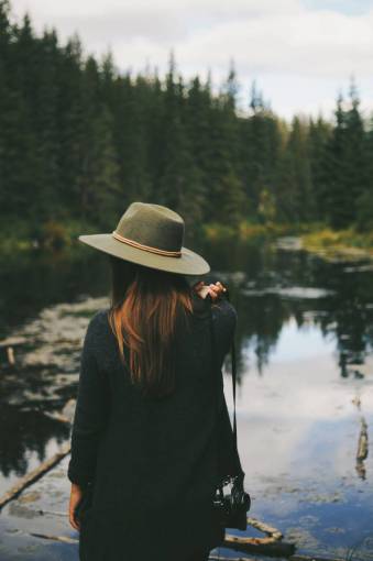 federal people  girl  woman  camera  federa  nature  water