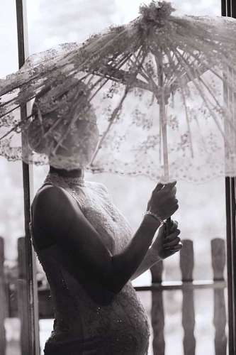 pregnancy bride side glamour pregnant portrait pretty pregnancy umbrella kb