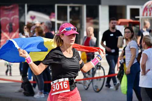 marathon foot competition champion contest race pride marathon street flag romania sport
