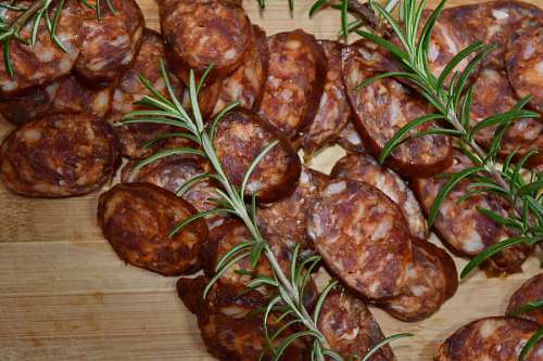sausage sausage rosemary beef dinner meat lunch meal delicious cooking 