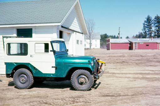 barn old  jeep  vintage  truck  auto  farm  green