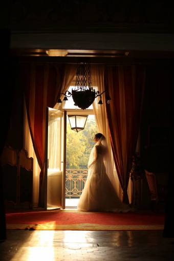cortar novia profesional cortina retrato ventana