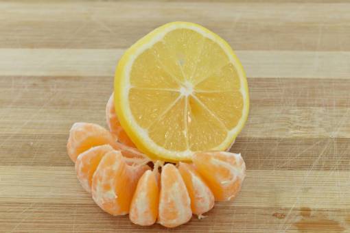 18-20-years mandarin fruit slices orange lemon juice citrus healthy fresh wood 