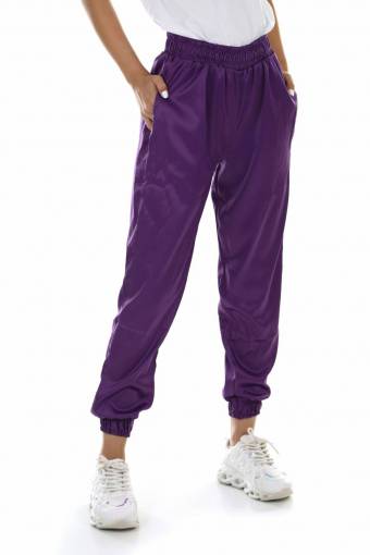 deportes calzado deportivo morado;pantalones deportivos aislados mujeres una persona hombres