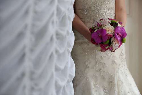 outfit bouquet hands outfit bride engagement flower 