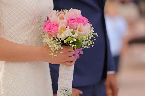 bouquet roses bride groom ceremony romance flower 