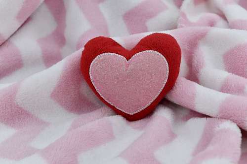 heartbeat object cotton heart pinkish affection romance romantic
