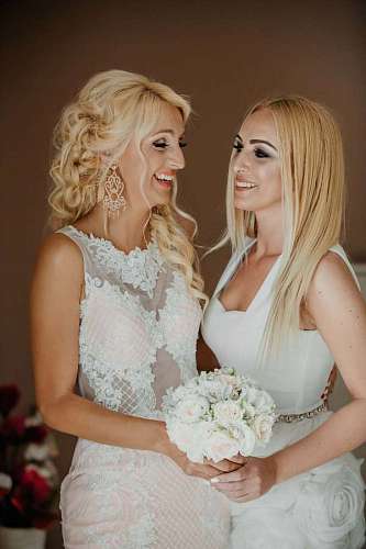 girlfriend relationship girlfriend bouquet bride woman 