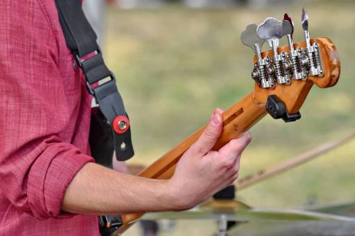 guia tambor mano equipo baqueta guitarrista ocio recreación instrumento