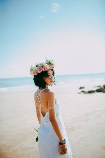 feelings girl  young  sea  nature  beach  sky  cloud