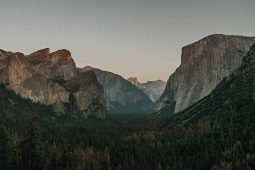 picturesque nature  landscape  mountains  valley  summit  peaks  rocks