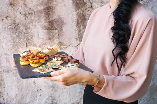 serving-size people  girl  woman  serving  food  dessert  restaurant
