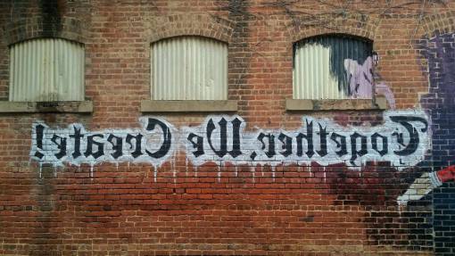 escritura citas extractos escribiendo pintura con aerógrafo grafitti de pared