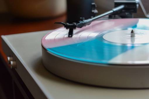 vinilo música sonido vieja tecnología grabar vinilo reproductor