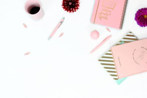 cuaderno lugar de trabajo escritorio notas femeninas cuadernos diario bolígrafos