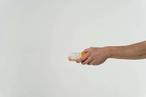conceptos Tráfico de drogas, traficantes que dan cocaína.  