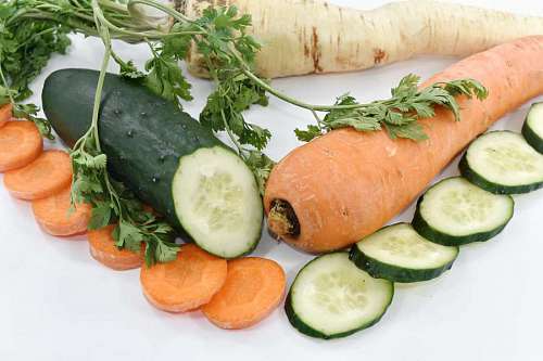 carrot-harvest vegetables cucumber parsley carrot roots vegan fresh dietary calorie vegetarian slices root cooking healthy kb