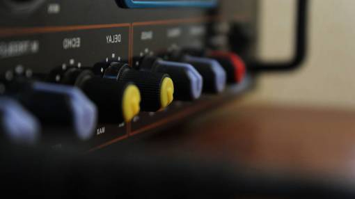 amplifier amplifier  music  dial  electronics  sounds
