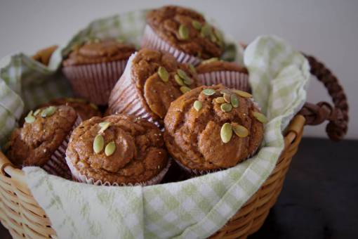 calor horneado muffins comida magdalena tartas marrón desayuno