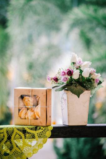 caja caja de regalo galleta comida florero desenfoque