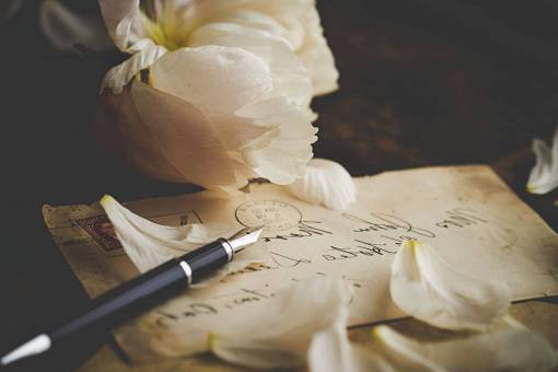 escritura Carta antigua nota de cerca flor de historia vintage