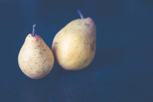 pear pears  fruit  juicy  food  sweet  health

