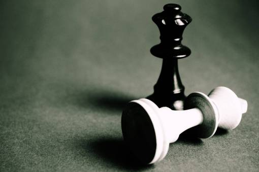 contrast piece  chess  game  black  white  queen  contrast