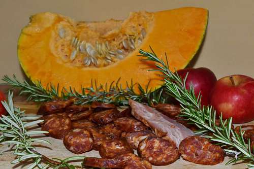 sausage pumpkin apples rosemary sausage bacon vegetable meal meat dinner restaurant kb