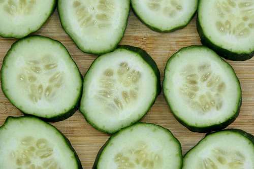 cucumber slices cucumber diet vegan organic cabello vegetarian vegetable nutrition fresh crezca naturales productos casero remedio base chispa
