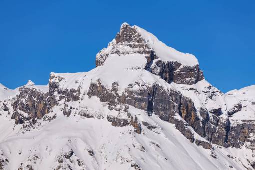 Suiza montaña Alpes naturaleza invierno nieve