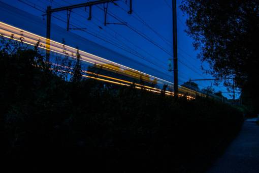autopista fotografía de transporte de coche de larga exposición ciudad de noche oscura