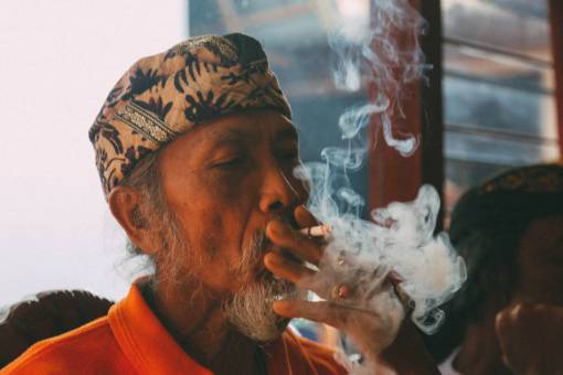 cigarette people  old  man  smoking  cigarette
