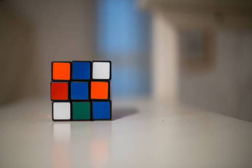 colour rubiks cube  game  fun  entertainment  colors  colours  objects
