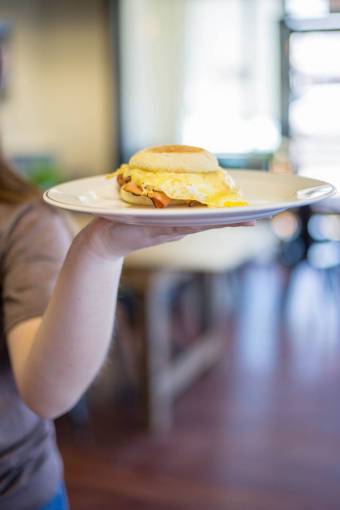 way sandwich  plate  food  waitress  restaurant  table  snack