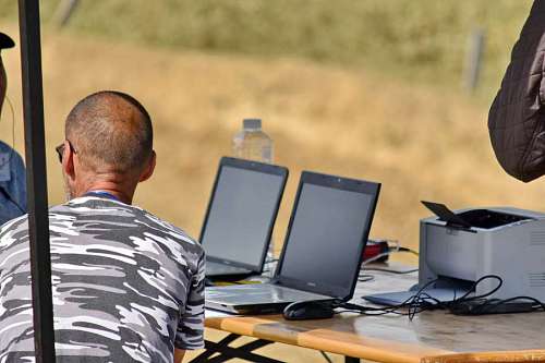 working field laptop desk computer programmer notebook engineer