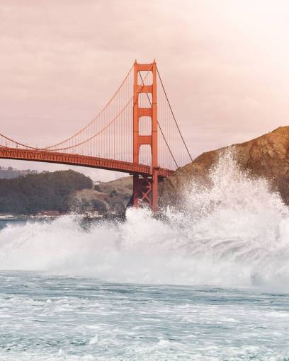 rope Iron structure of Golden Gate Bridge in San Francisco, USA