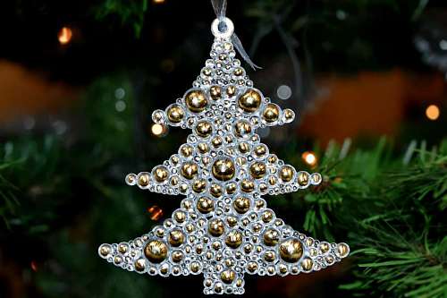 christmas bright tree golden star glow decoration reflection holiday celebration