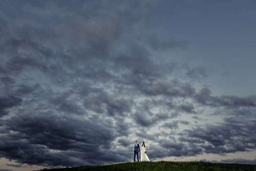spectacular groom hilltop storm bride weather bad spectacular dramatic togetherness sunset nature