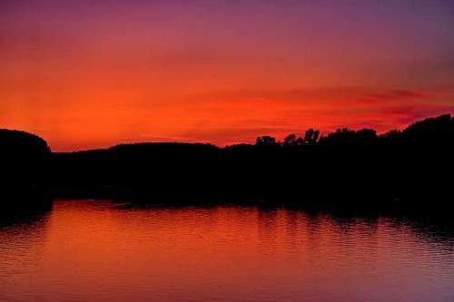 sunca horizon sunset lakeside sun landscape dawn reflection darkness zalazak horizont pejzaž slike izlazak zalaska  pejzaz tama crveno lijepa