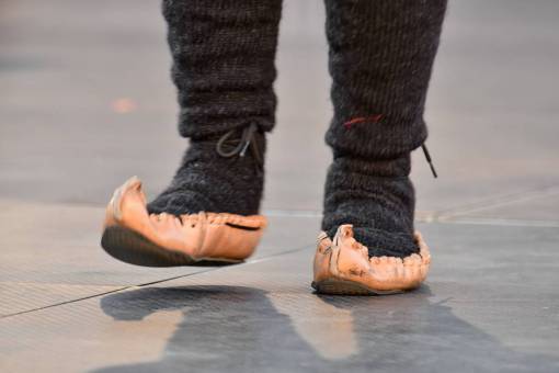 sneakers sock shoes shoe clothing footwear foot blur leisure sneakers 