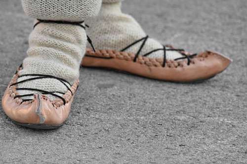 shoelace fashioned shoe footwear handmade leather chaussures ground foot sneakers pied chaussure mode lacet cuir 